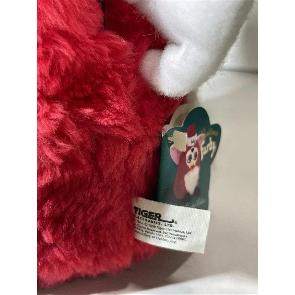 Vintage Tiger Electronics 1999 Furby Christmas Santa Red White Does NOT Work